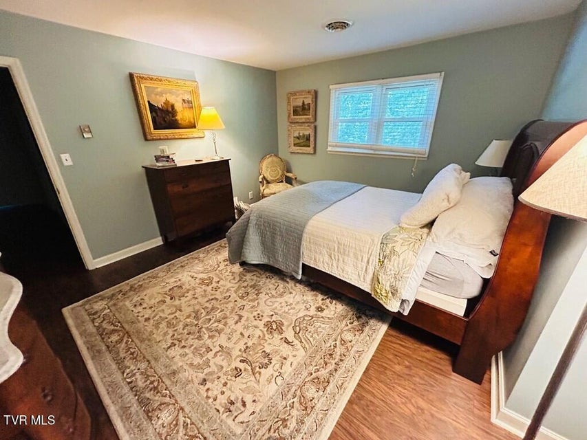 Photo #38: 18335 Westwood Drive