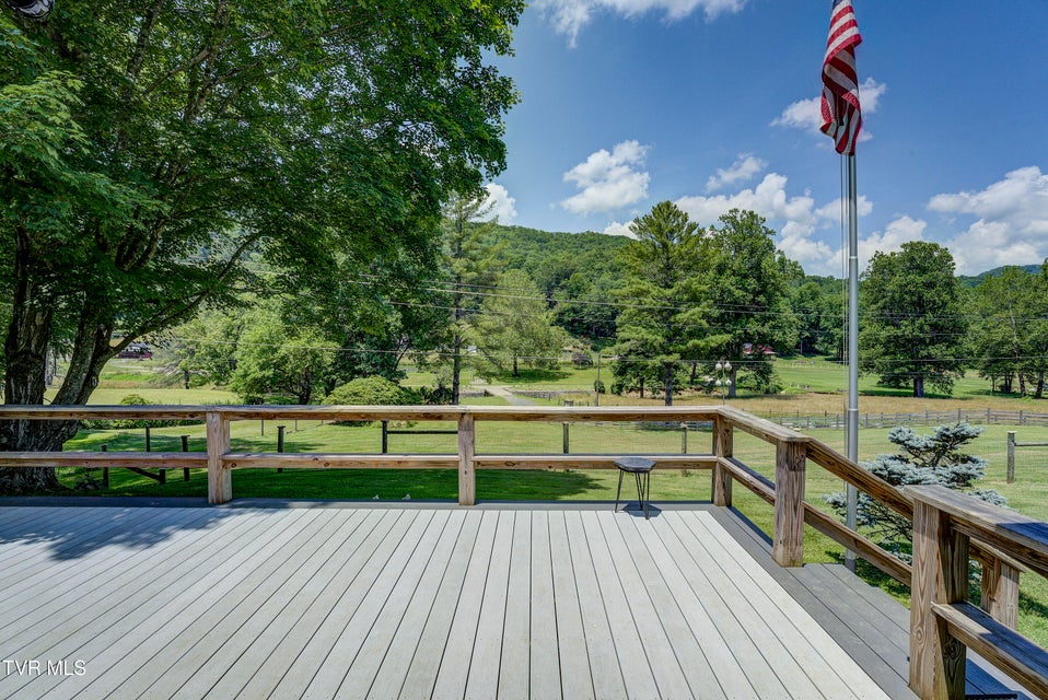 Photo #10: 275 Heaton Creek Road