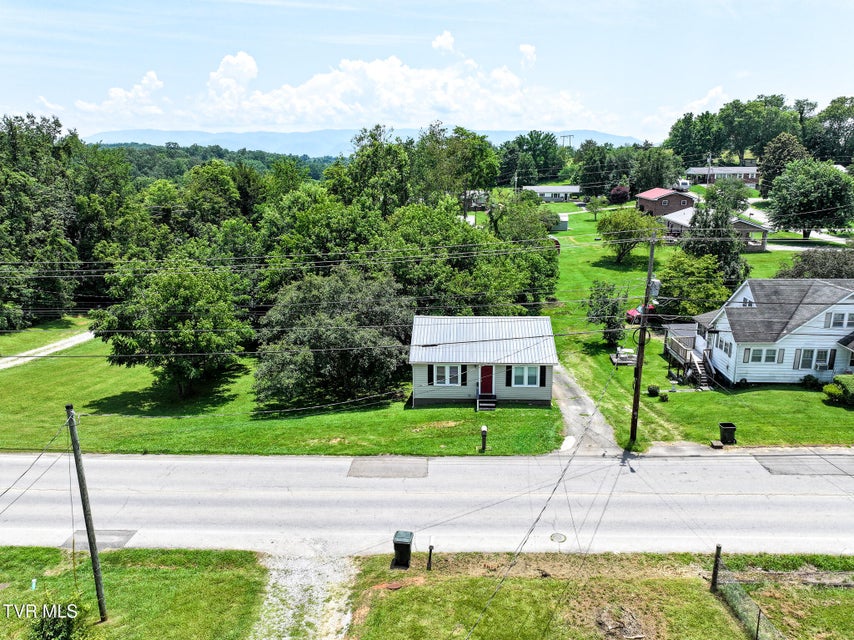 Photo #17: 501 Mckee Street