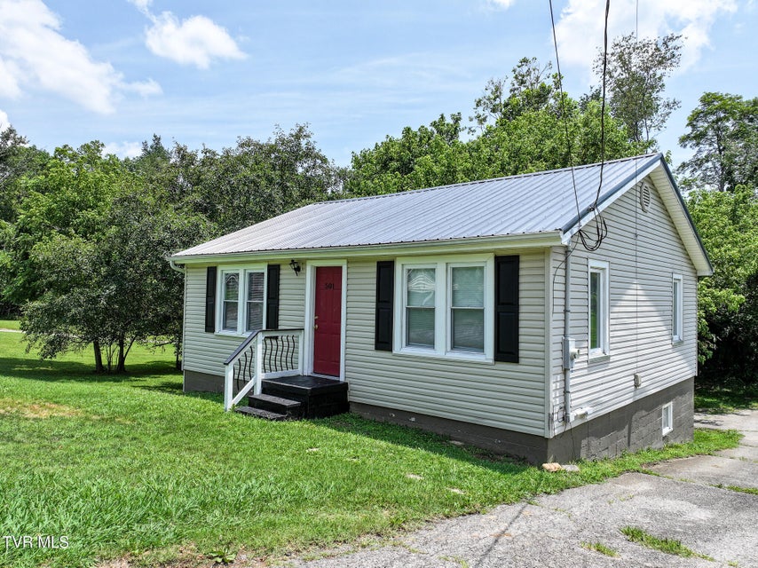 Photo #24: 501 Mckee Street