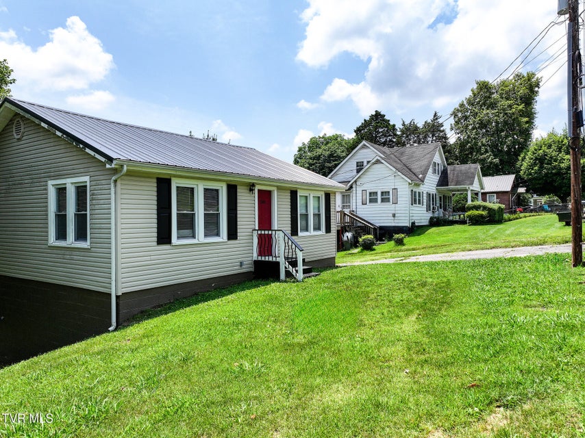 Photo #25: 501 Mckee Street