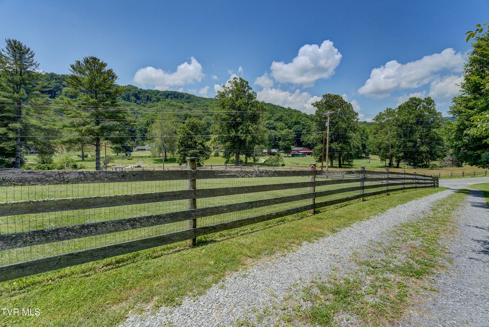 Photo #12: 275 Heaton Creek Road