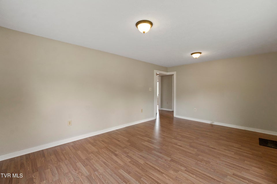 Photo #5: 501 Mckee Street