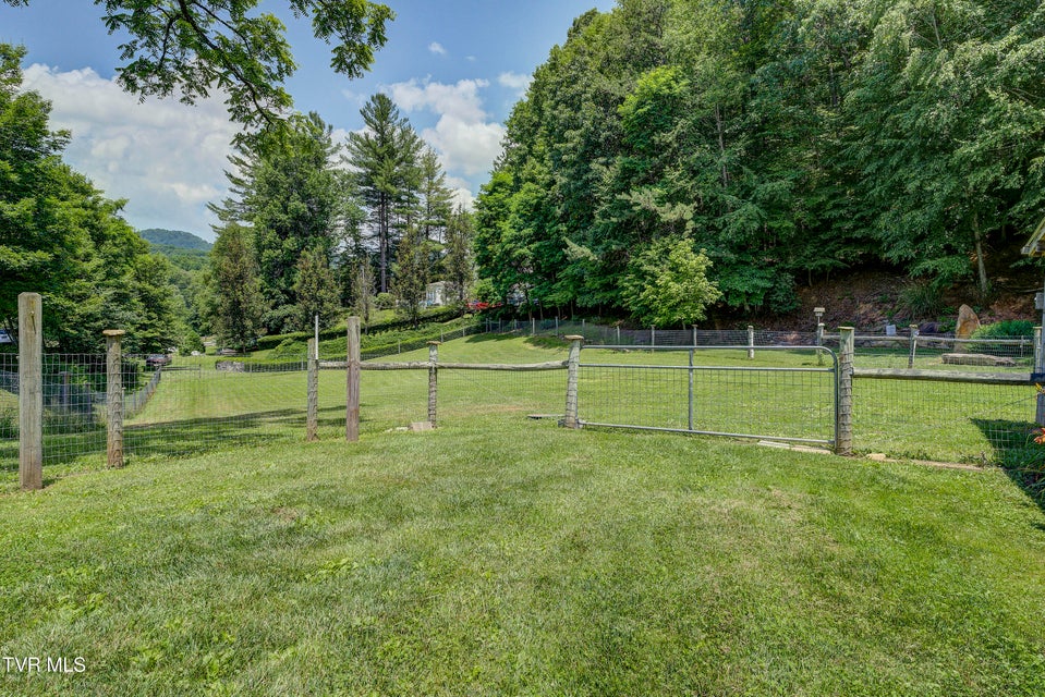 Photo #19: 275 Heaton Creek Road