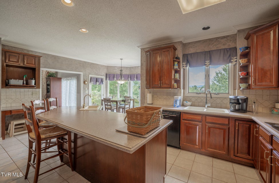 Photo #11: 431 Winterham Drive