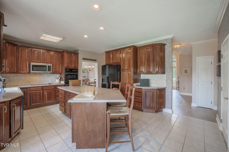 Photo #14: 431 Winterham Drive