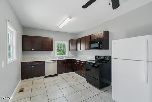 Photo #4: 718 Main Street