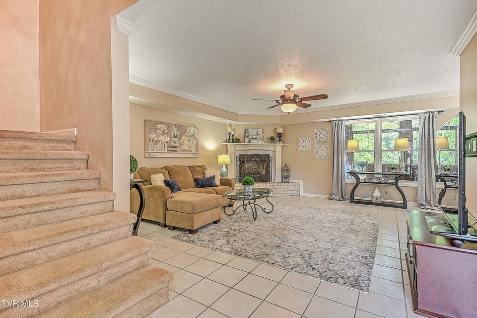 Photo #8: 11 Windridge Court
