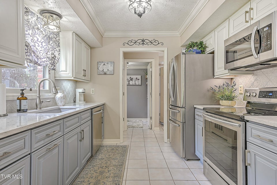 Photo #18: 11 Windridge Court