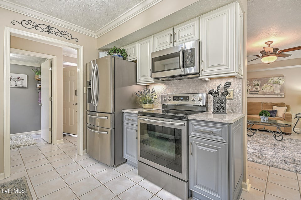 Photo #19: 11 Windridge Court
