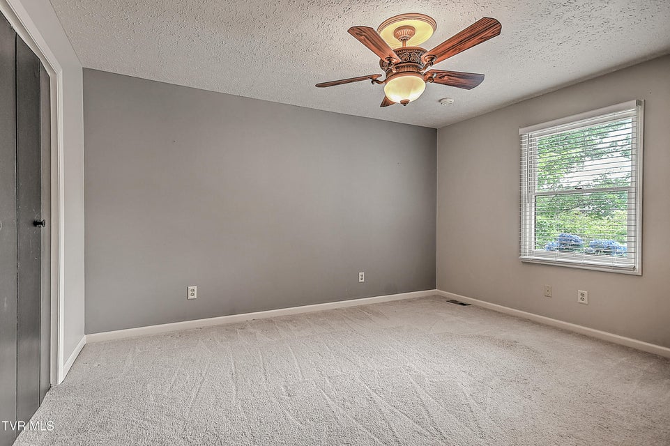 Photo #25: 11 Windridge Court