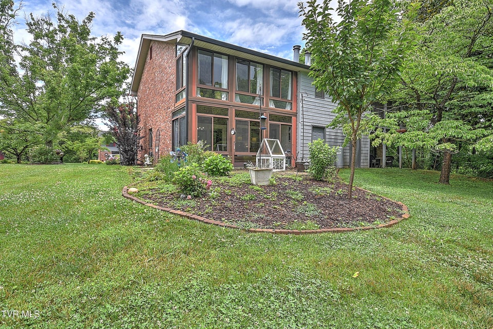 Photo #47: 11 Windridge Court