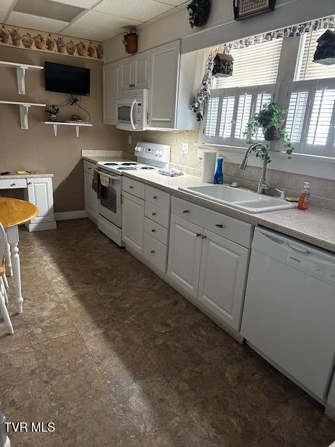 Photo #7: 210 G Street