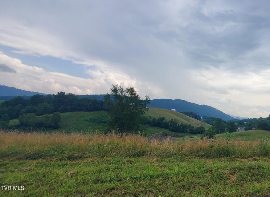 Photo #4: 35 Of Dry Hill Road