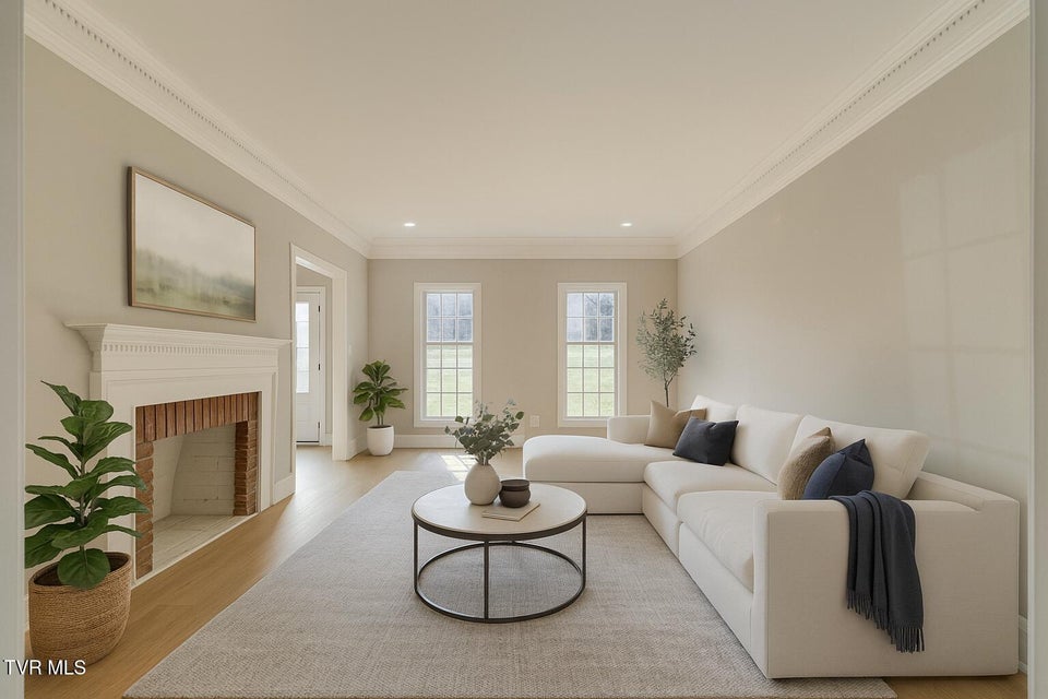 Photo #12: 441 Oakmont Drive
