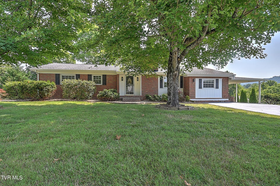 Photo #2: 110 Richmond Heights Road