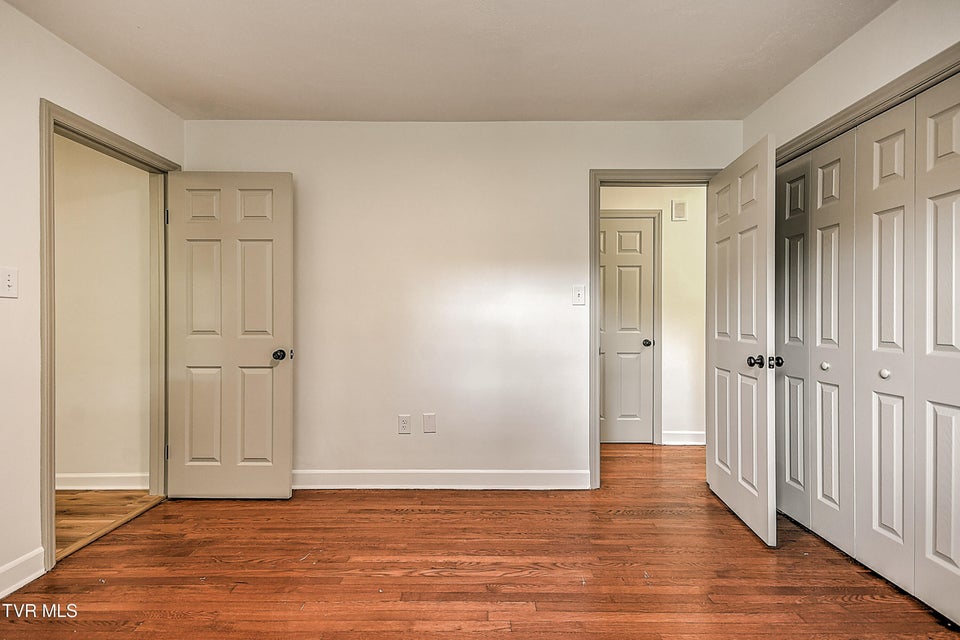 Photo #27: 110 Richmond Heights Road