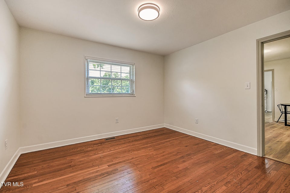 Photo #26: 110 Richmond Heights Road