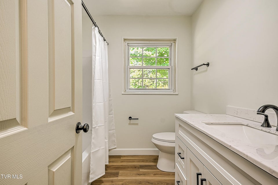 Photo #28: 110 Richmond Heights Road