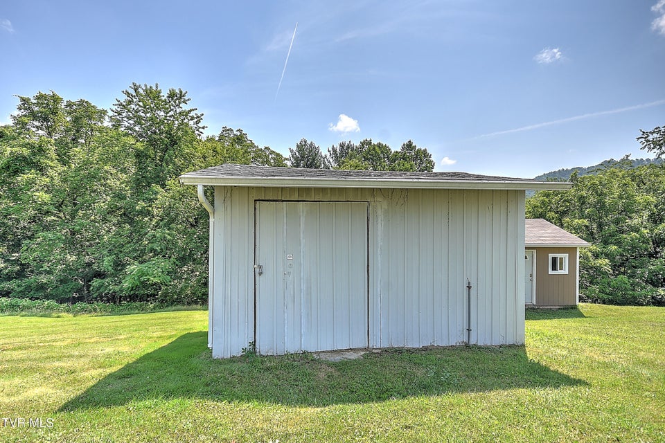 Photo #41: 110 Richmond Heights Road