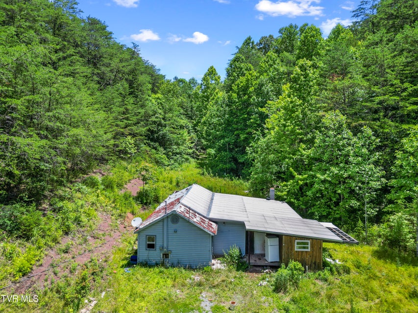 Photo #4: 1103 Speedwell Road