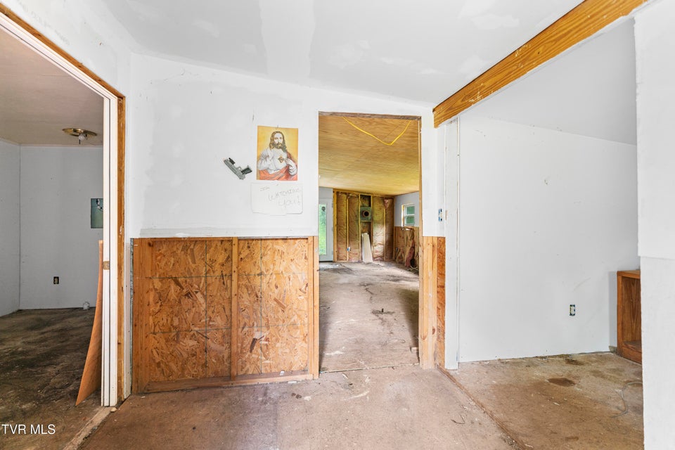 Photo #18: 1103 Speedwell Road