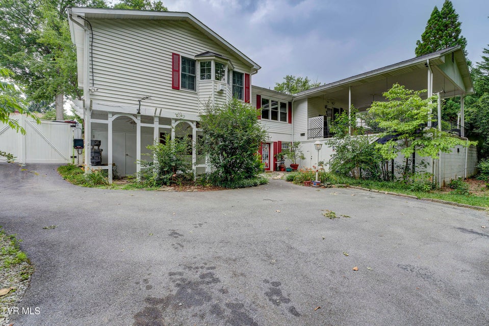 Photo #46: 1710 Sundale Road