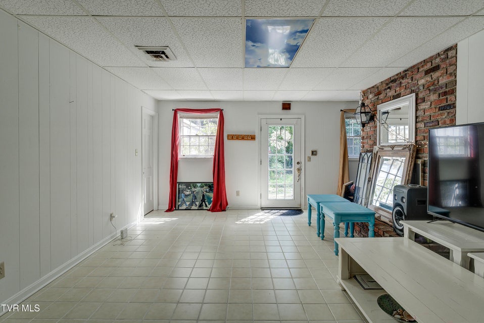 Photo #50: 1710 Sundale Road