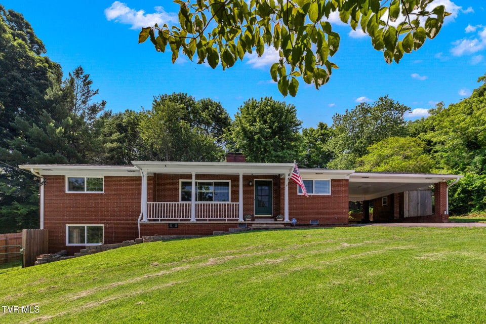 Photo #26: 6613 Wachese Lane