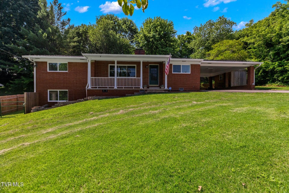 Photo #27: 6613 Wachese Lane