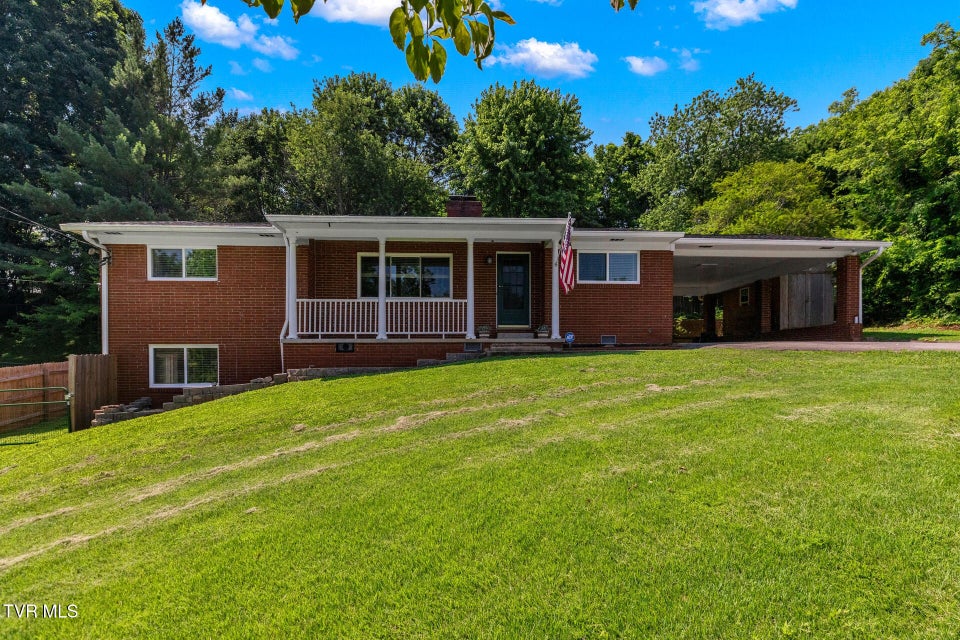 Photo #28: 6613 Wachese Lane