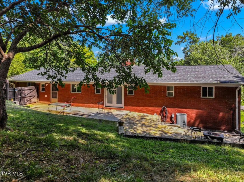 Photo #33: 6613 Wachese Lane