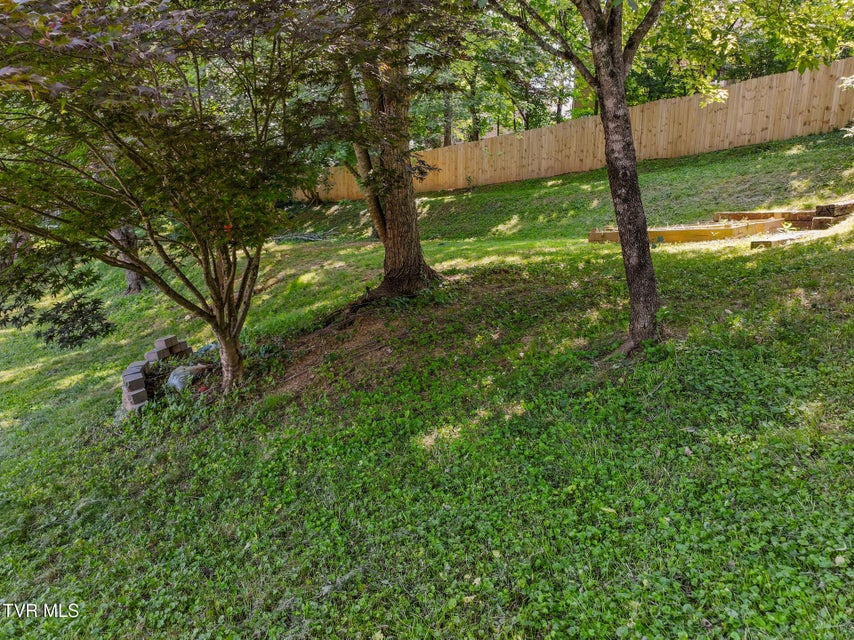 Photo #37: 6613 Wachese Lane