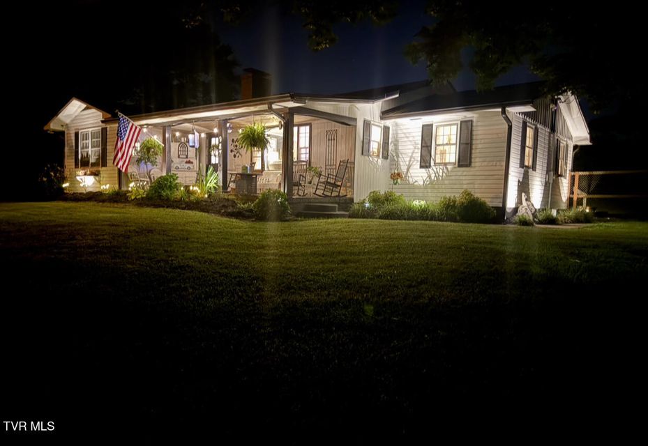 Photo #6: 987 Hairetown Road