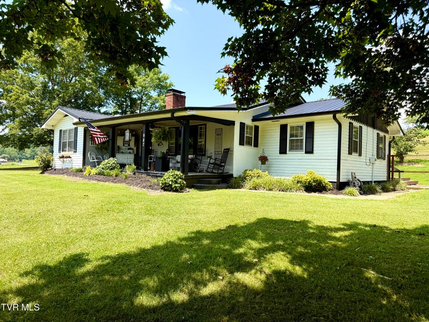 Photo #5: 987 Hairetown Road