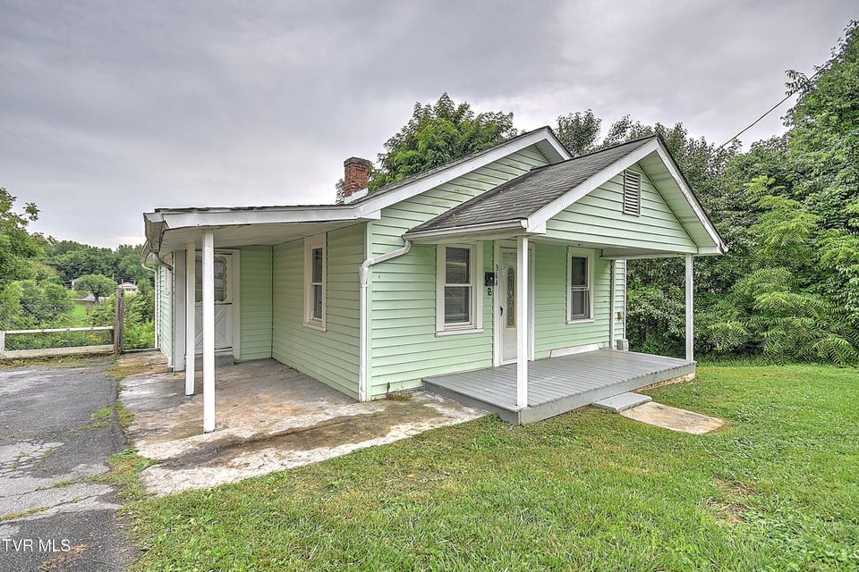 Photo #3: 364 Glen Avenue