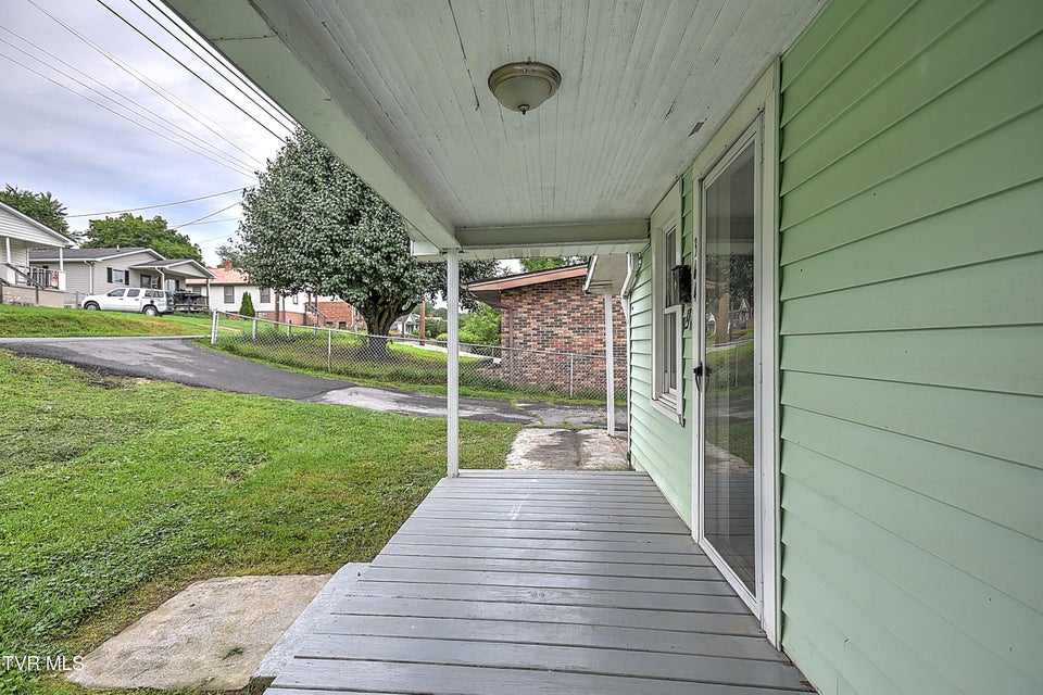 Photo #6: 364 Glen Avenue