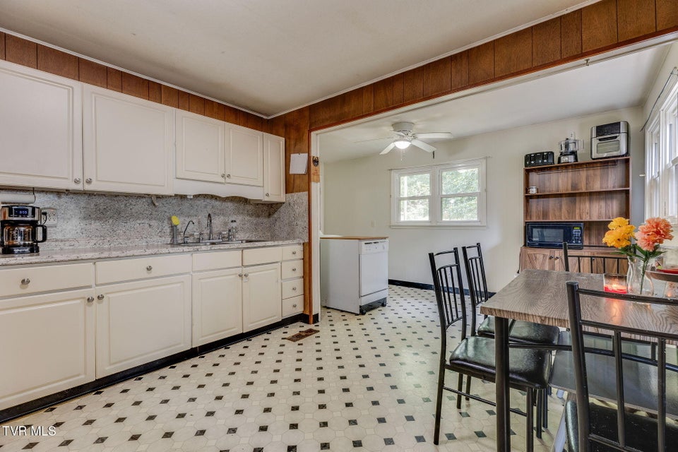 Photo #5: 314 Orleans Street