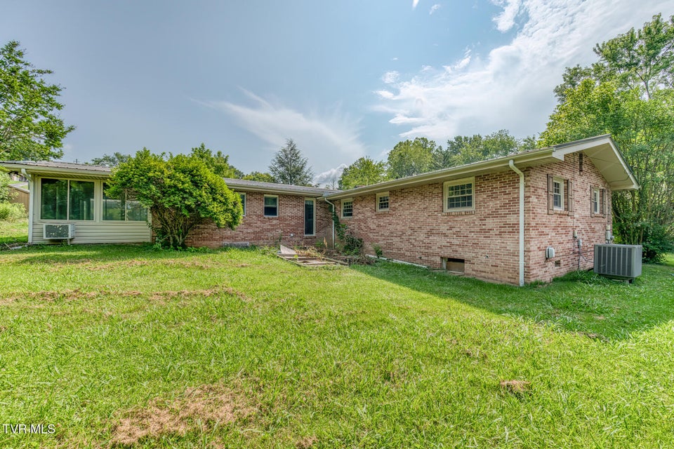 Photo #46: 224 Meadow Drive