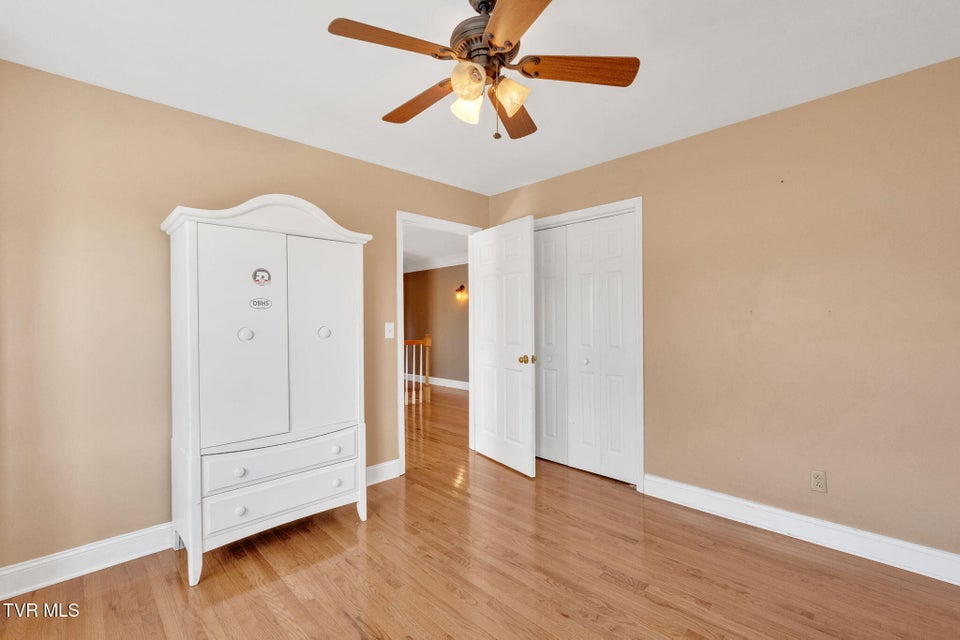 Photo #7: 504 Amelia Court