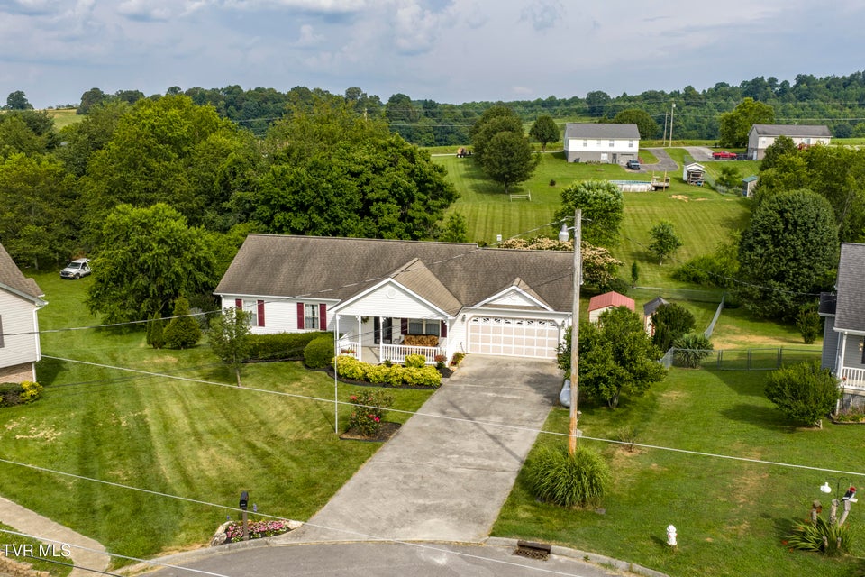 Photo #54: 2146 Buttercup Lane