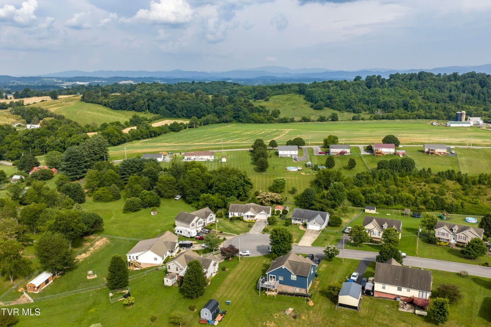 Photo #58: 2146 Buttercup Lane