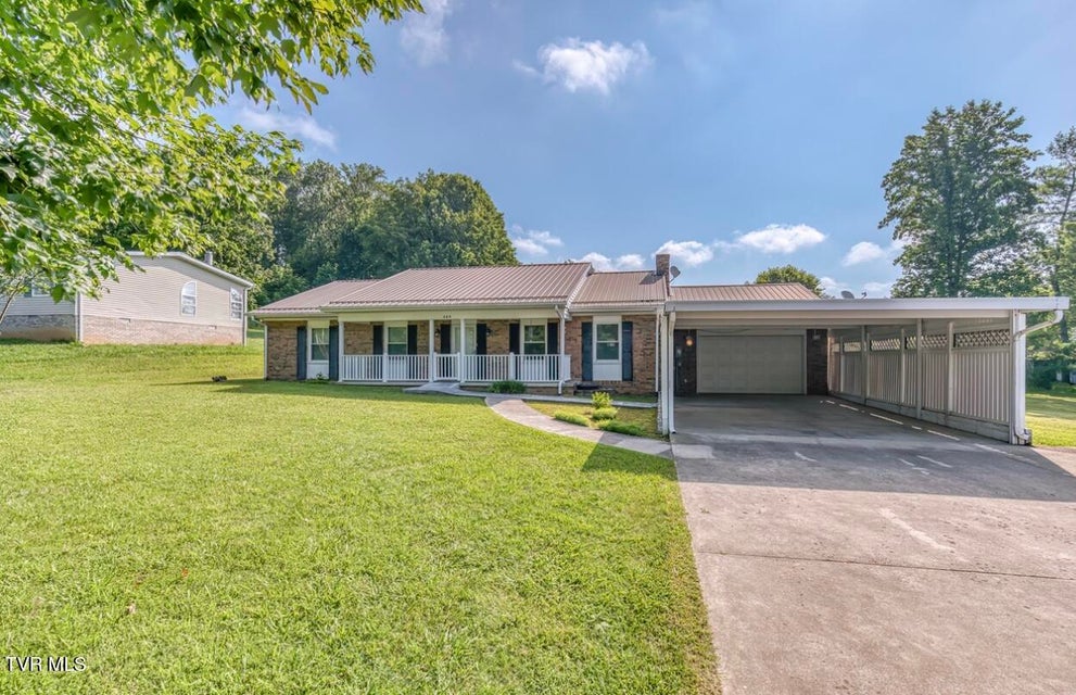 Photo #3: 305 Hedge Drive