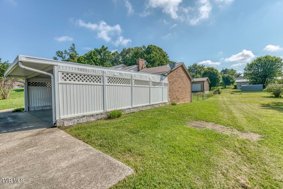 Photo #50: 305 Hedge Drive