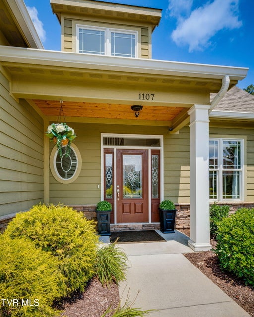 Photo #2: 1107 Jasmine Place