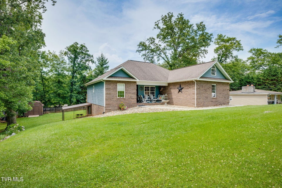 Photo #2: 564 Dogwood Drive