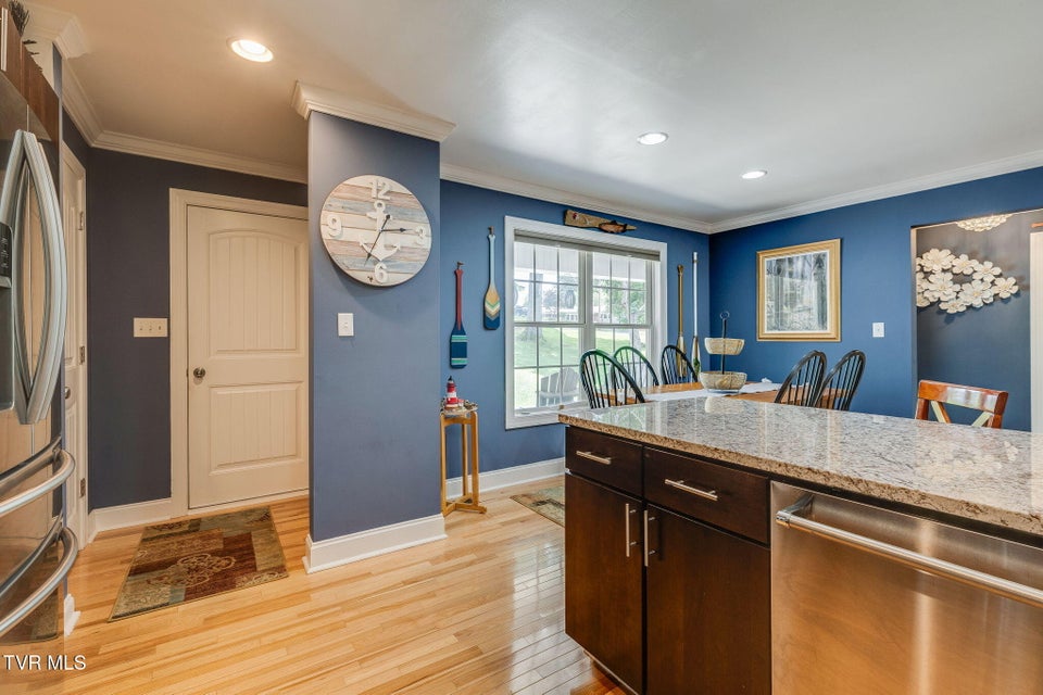 Photo #10: 564 Dogwood Drive