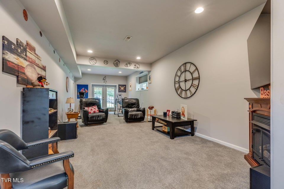 Photo #25: 564 Dogwood Drive