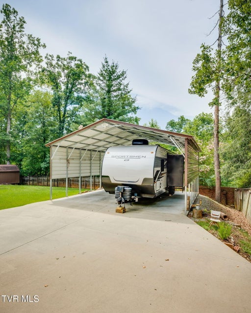 Photo #34: 564 Dogwood Drive