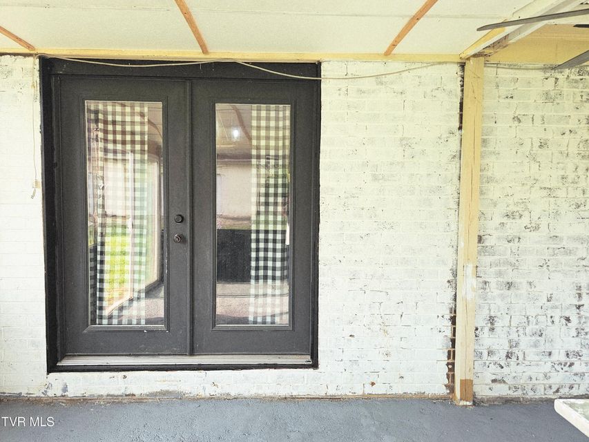 Photo #7: 14210 Brynwood Drive